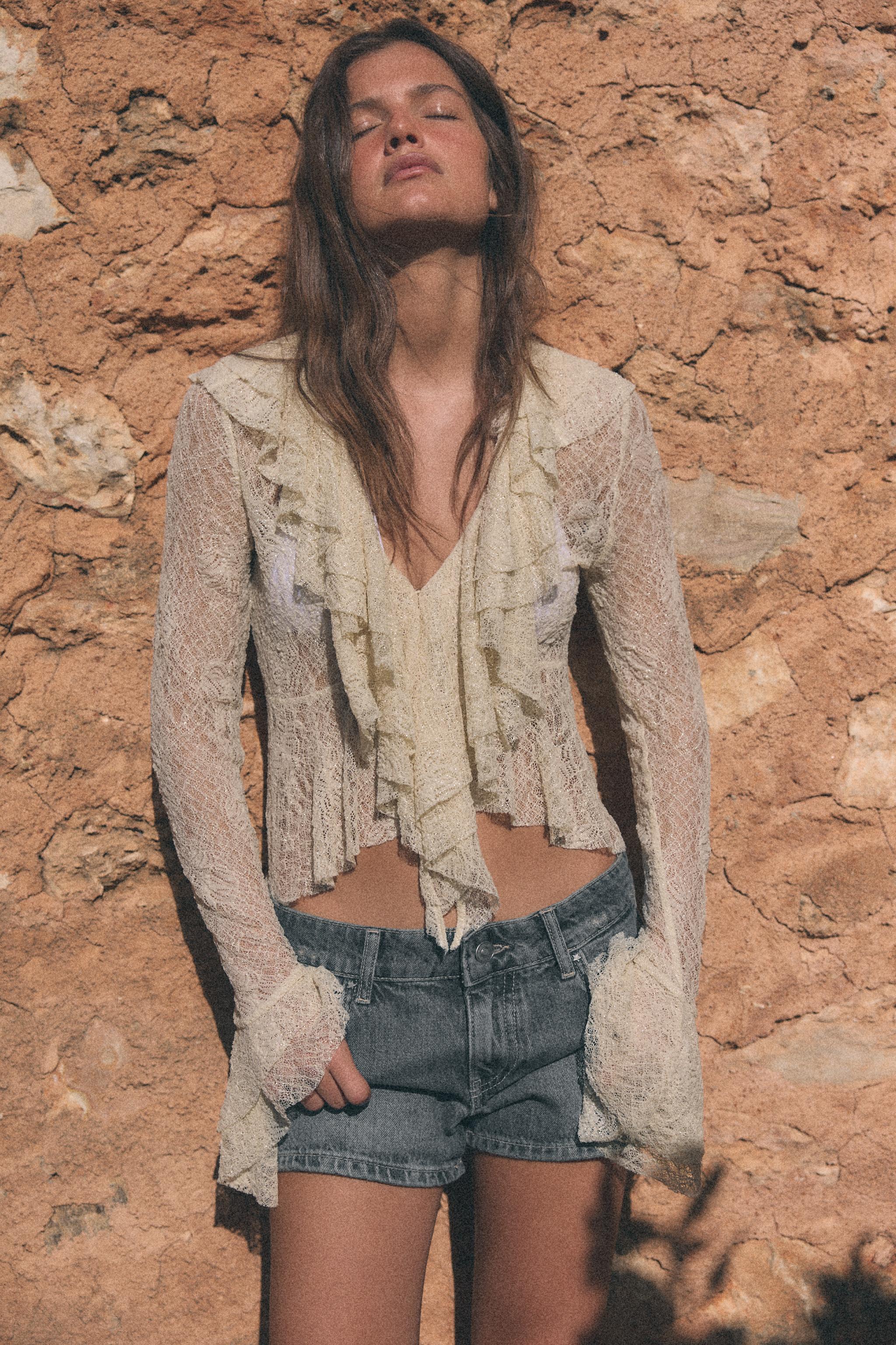 SHINY RUFFLED LACE TOP